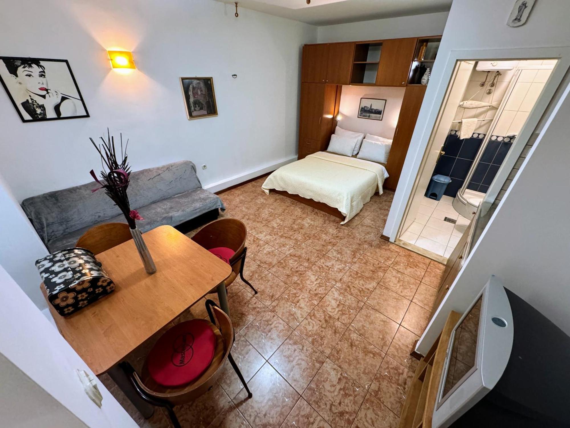 Grgur Studio Apartments Spalato Esterno foto