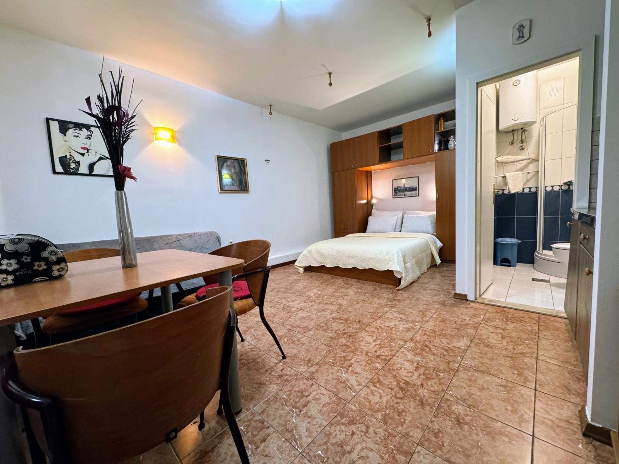 Grgur Studio Apartments Spalato Esterno foto