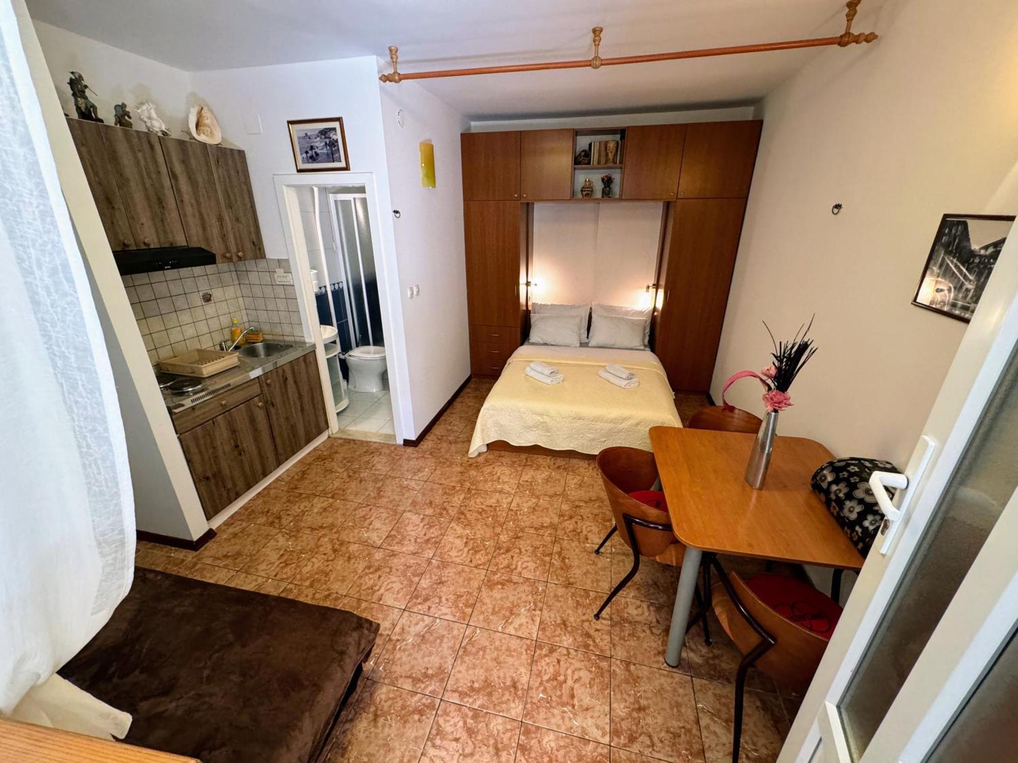 Grgur Studio Apartments Spalato Esterno foto